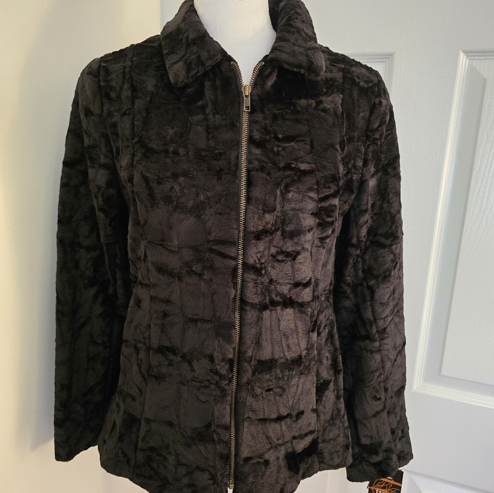 Alpine Studio Faux Fur Jacket Sz. (Small)